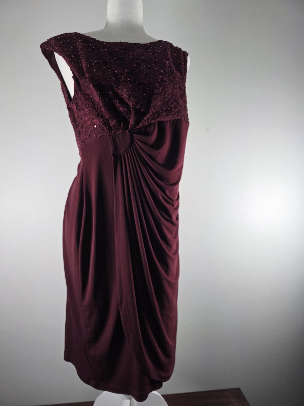 Connected Apparel Burgundy Lace Sequin Ruched Draped Dress Size 14